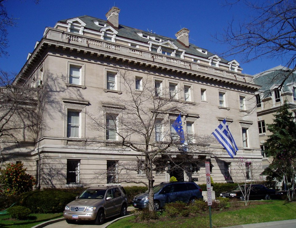 Ντόμινο αλλαγών στις ελληνικές πρεσβείες