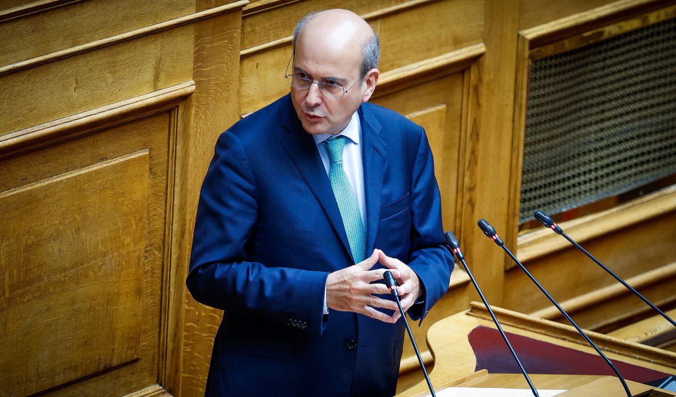 &Chi;&alpha;&tau;&zeta;&eta;&delta;ά&kappa;&eta;&sigmaf; &gamma;&iota;&alpha; &alpha;&gamma;&rho;ό&tau;&epsilon;&sigmaf;: &Eta; &kappa;&upsilon;&beta;έ&rho;&nu;&eta;&sigma;&eta; &delta;&epsilon;&nu; &theta;&alpha; &mu;&epsilon;ί&nu;&epsilon;&iota; &theta;&epsilon;&alpha;&tau;ή&sigmaf; &ndash; &Xi;&epsilon;&pi;&epsilon;&rho;&nu;ά &tau;&eta;&nu; &kappa;&omicron;&iota;&nu;ή &lambda;&omicron;&gamma;&iota;&kappa;ή &eta; ά&rho;&nu;&eta;&sigma;&eta; &gamma;&iota;&alpha; &sigma;&upsilon;&zeta;ή&tau;&eta;&sigma;&eta;