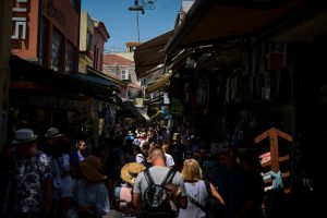 Καύσωνας: Νέο έκτακτο δελτίο επιδείνωσης καιρού – Πέμπτη και Παρασκευή οι πιο δύσκολες μέρες