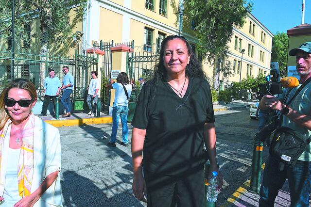 Δολοφονία Κυριακής Γρίβα: «Να μην ακουστεί ποτέ ξανά η φράση “το περιπολικό δεν είναι ταξί”» – Συγκλονίζει η μητέρα της