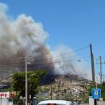 Μεγάλη Φωτιά στο Κορωπί, μήνυμα από το 112 – Εκκενώνονται  Άγιος Δημήτριος, Γαλάζια Ακτή και Αλθέα