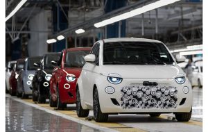 To 500αρακι της FIAT γίνεται υβριδικό