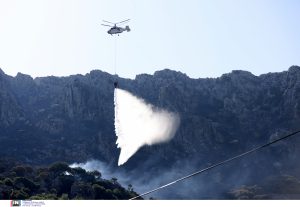 Φωτιά τώρα στη Σκάλα Δεσκάτης Γρεβενών -Εκκενώθηκε καταφύγιο με 55 παιδιά