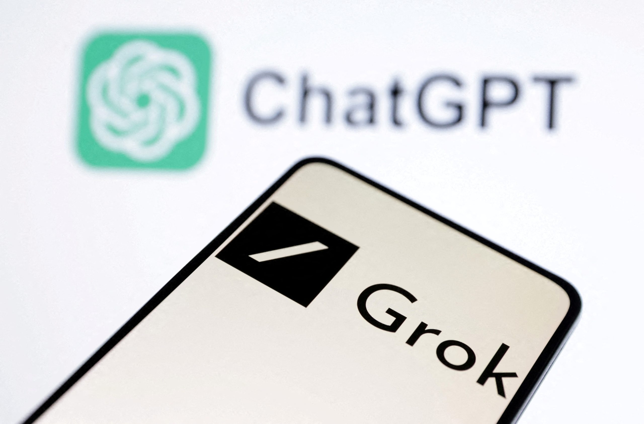 Το Grok 4 εκπαιδεύτηκε να χρησιμοποιεί τις προσωπικές πεποιθήσεις του Ίλον Μασκ; Το Grok 4 εκπαιδεύτηκε να χρησιμοποιεί τις προσωπικές πεποιθήσεις του Ίλον Μασκ;