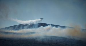 Κύθηρα: Φωτιά στην περιοχή Πιτσινάδες – Απανωτά 112, εκκενώσεις περιοχών