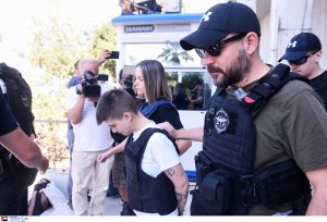 Τρία τεράστια ερωτήματα για την υπόθεση Μουρτζούκου – Πως την άφηναν να κυκλοφορεί ασύληπτη