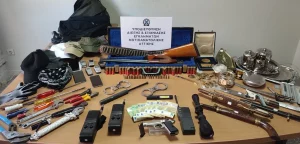 Συνελήφθησαν δράστες διάρρηξης οικείας στη Γλυφάδα με λεία 242.000 ευρώ
