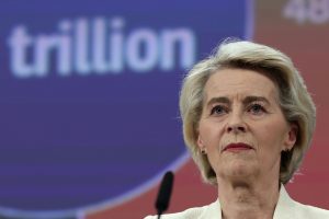 EE: Επιβεβαιώνει την παρεμβολή στο GPS του αεροσκάφους της φον ντερ Λάιεν – Υποψίες για ρωσική παρέμβαση