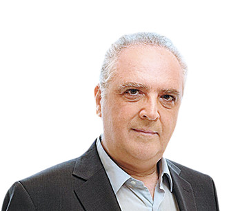 Καρζής Φοίβος