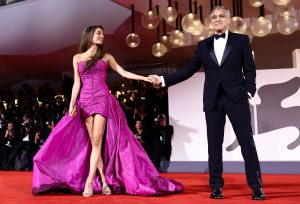 Φεστιβάλ Κινηματογράφου Βενετίας: Eντυπωσιακή πρεμιέρα για το «Jay Kelly», με τον Τζορτζ Κλούνεϊ στο κόκκινο χαλί