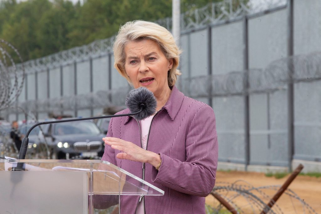 Φον ντερ Λάιεν: Η Ευρώπη εξετάζει ανάπτυξη στρατευμάτων στην Ουκρανία