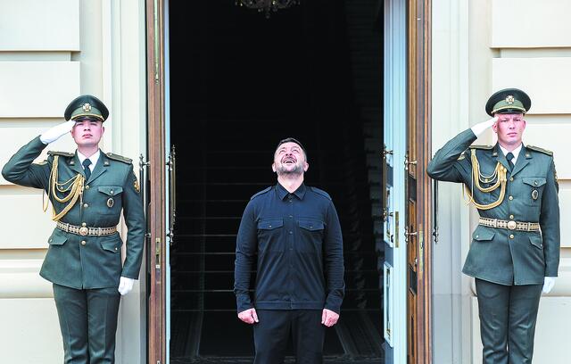 &Beta;&omicron;&lambda;&omicron;&nu;&tau;&iota;&mu;ί&rho;