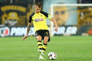 H Λέγκια Βαρσοβίας ανακοίνωσε τον Σιμάνσκι – Ο αποχαιρετισμός της ΑΕΚ στον Πολωνό (pic & vid)