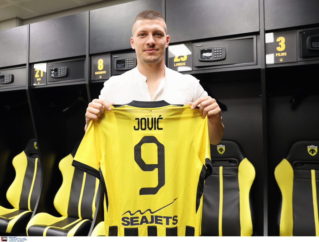 Γιόβιτς: «Ήρθα για να ηγηθώ της επίθεσης – Η φανέλα της ΑΕΚ απαιτεί τα πάντα»