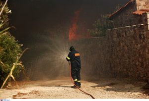 Κηφισιά: Νεκρή ηλικιωμένη από πυρκαγιά στο σπίτι της