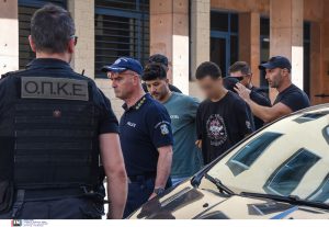 Άλλαξαν τις καταθέσεις τους οι κατηγορούμενοι για εμπρησμό στα Συχαινά Πάτρας – «Είχαμε πάει να δούμε τη φωτιά»