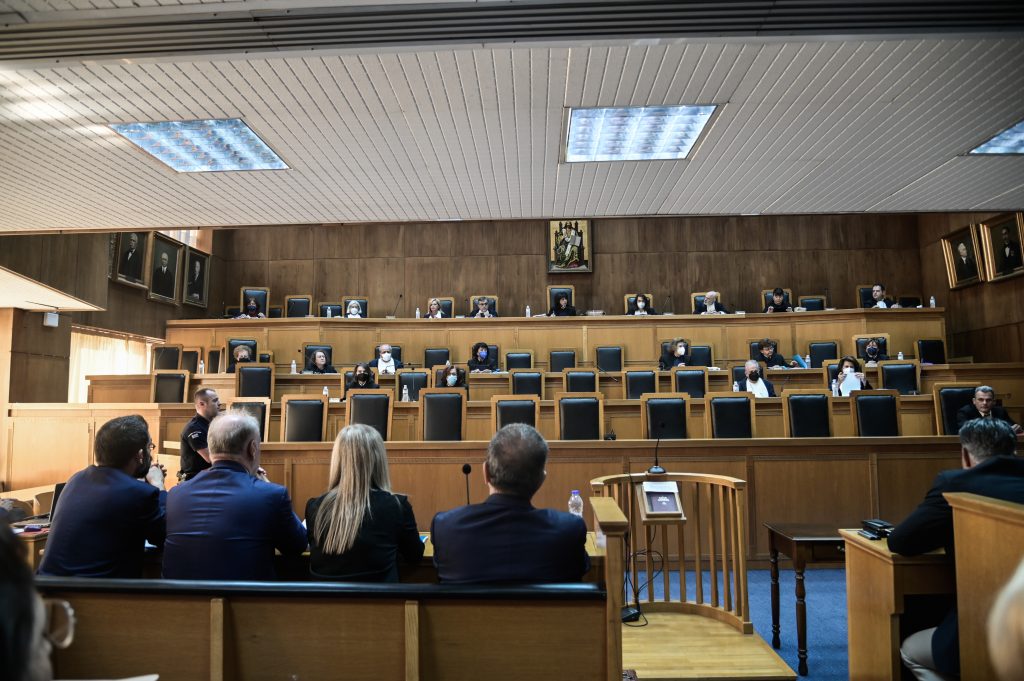 Υπόθεση Novartis: Εισαγγελική πρόταση για ενοχή Μαραγγελή και Δεστεμπασίδη για ψευδείς καταθέσεις