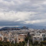 Καιρός: Αίθριος σήμερα με αραιές νεφώσεις – Έως 20°C, ενισχυμένοι βοριάδες στο Αιγαίο