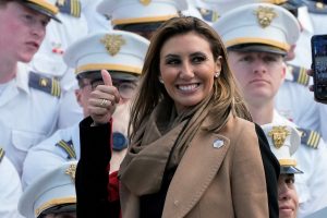 ΗΠΑ: Παραιτήθηκε η Αλίνα Χάμπα, ο διορισμός της κρίθηκε άκυρος – Αναλαμβάνει σύμβουλος Υπ. Δικαιοσύνης