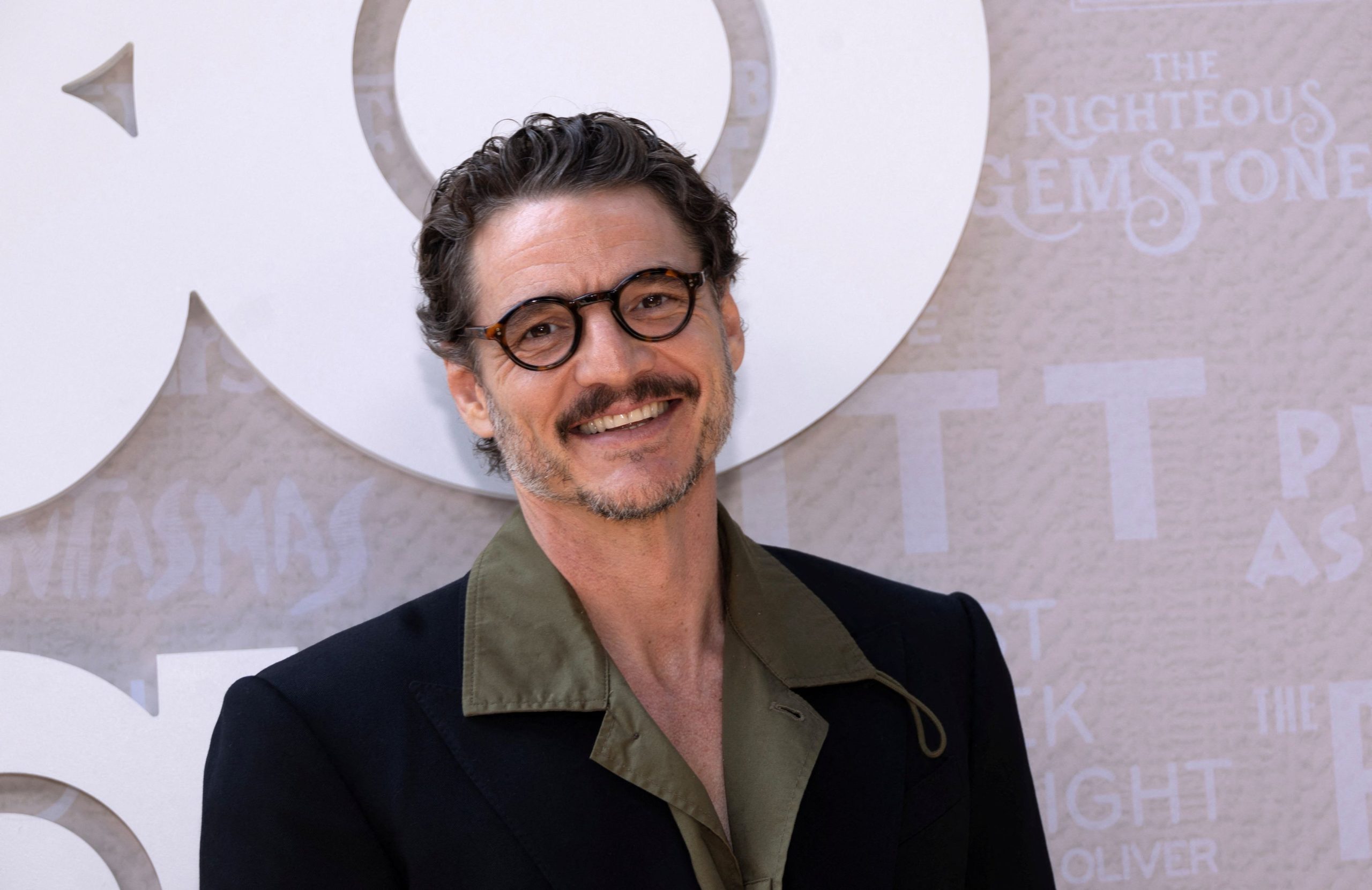 Πέδρο Πασκάλ: Τον Σεπτέμβριο κυκλοφορεί εικονογραφημένη βιογραφία του