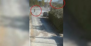 Βίντεο-ντοκουμέντο: O 62χρονος φερόμενος εμπρηστής διαφεύγει με ποδήλατο από το σημείο της φωτιάς στην Παιανία