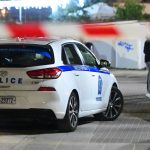 Θεσσαλονίκη: Εμπρηστική επίθεση με γκαζάκια σε πολυκατοικία στην Καλαμαριά