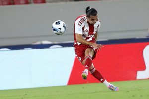 Και μετά εμφανίστηκε ο Γιαζίτζι…