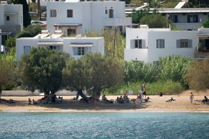 Ποδαρικό με 38άρια κάνει ο Σεπτέμβριος  – «Έπεσε νερό τεσσάρων μηνών στη Θεσπρωτία»