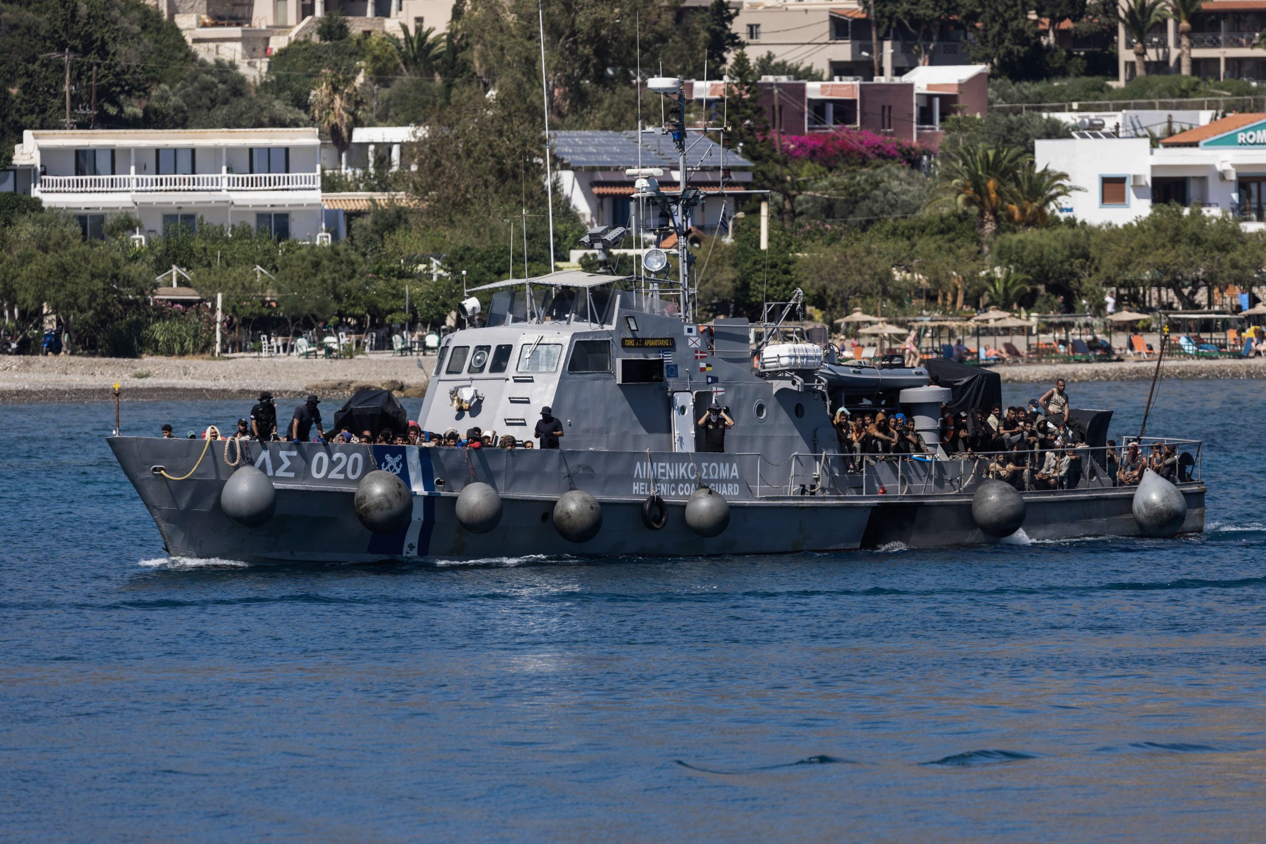 Διάσωση 65 αλλοδαπών νότια της Γαύδου