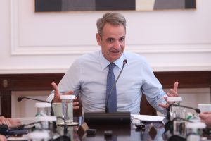 Μητσοτάκης και Χέρτζογκ επισκέφθηκαν την οικογένεια του Ιωνά Καρούση