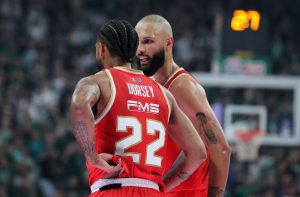 Ολυμπιακός: Ανακοινώθηκαν τα νούμερα των παικτών του Μπαρτζώκα