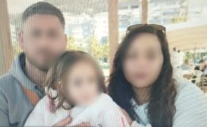 Ελεύθεροι με όρους οι γονείς και ο παππούς της 4χρονης που πνίγηκε σε πισίνα στους Παξούς – Τι λέει θεία της