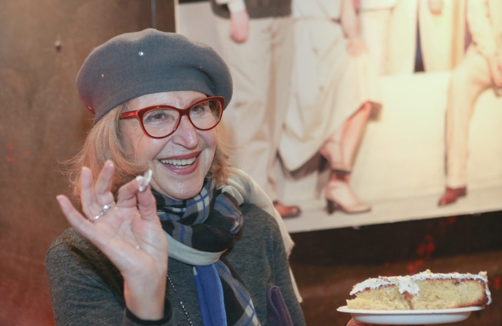 Οι άκλαυτοι