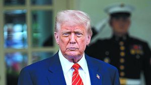 «Θα τους εξαφανίσουμε» – Ο Τραμπ απειλεί τη Χαμάς μετά τις νέες επιδρομές στη Γάζα