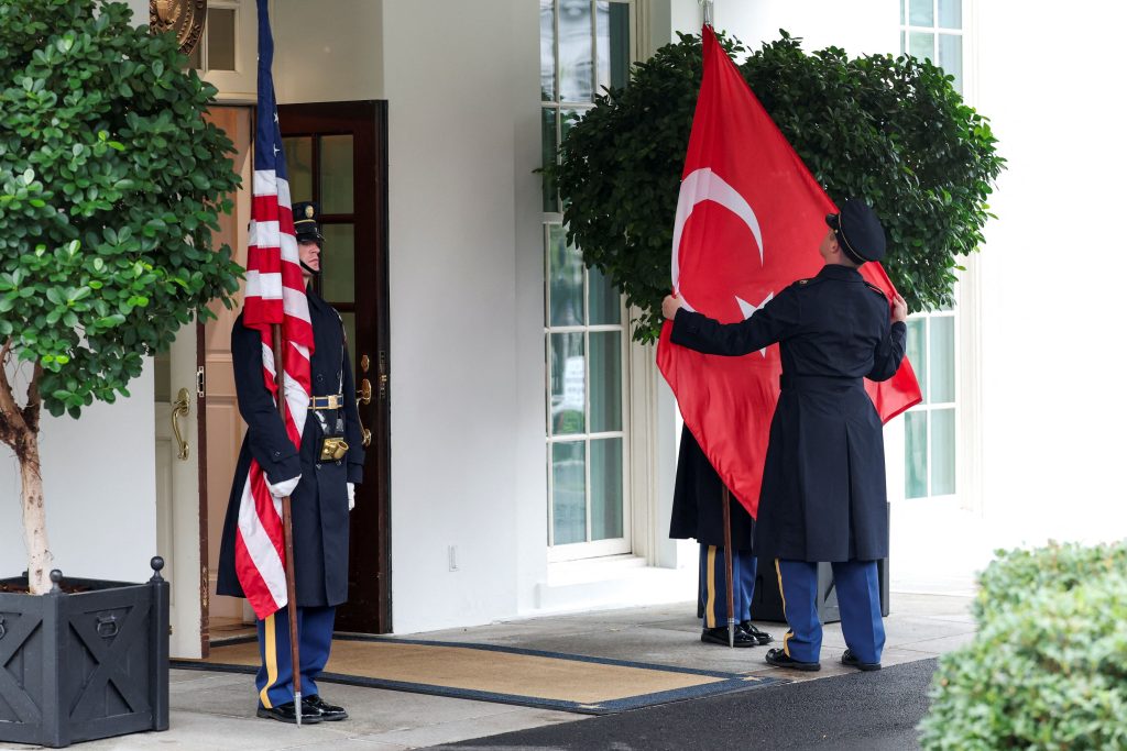 style=margin-bottom: