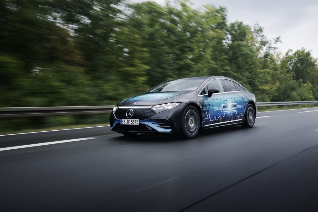 Mια ηλεκτρική Mercedes-Benz EQS διένυσε 1.205 χλμ χωρίς ενδιάμεσο εφοδιασμό