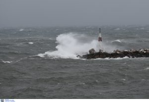 Πυροσβεστική: Πάνω από 80 κλήσεις στο Επιχειρησιακό Κέντρο εξαιτίας της κακοκαιρίας