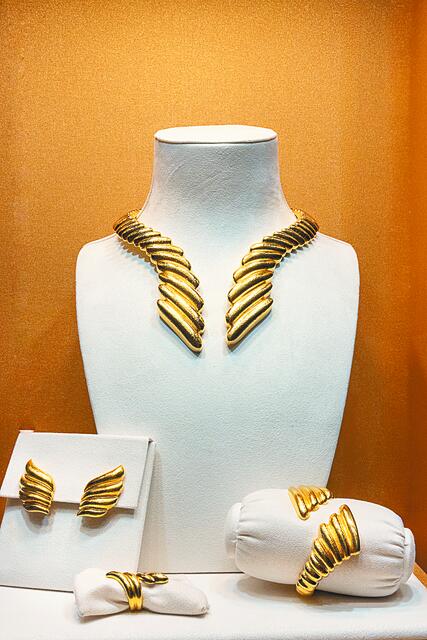 ΒΕΑ: Αναγκαία η κατάργηση του φόρου πολυτελείας 10% στο κόσμημα