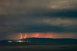 Πού θα χτυπήσει η κακοκαιρία την Κυριακή – Δείτε live την εξέλιξη του καιρού