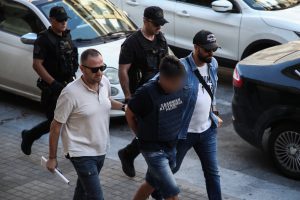 Θεσσαλονίκη: Δίωξη για ανθρωποκτονία με δόλο στον 30χρονο για τη δολοφονία του 67χρονου πατέρα του