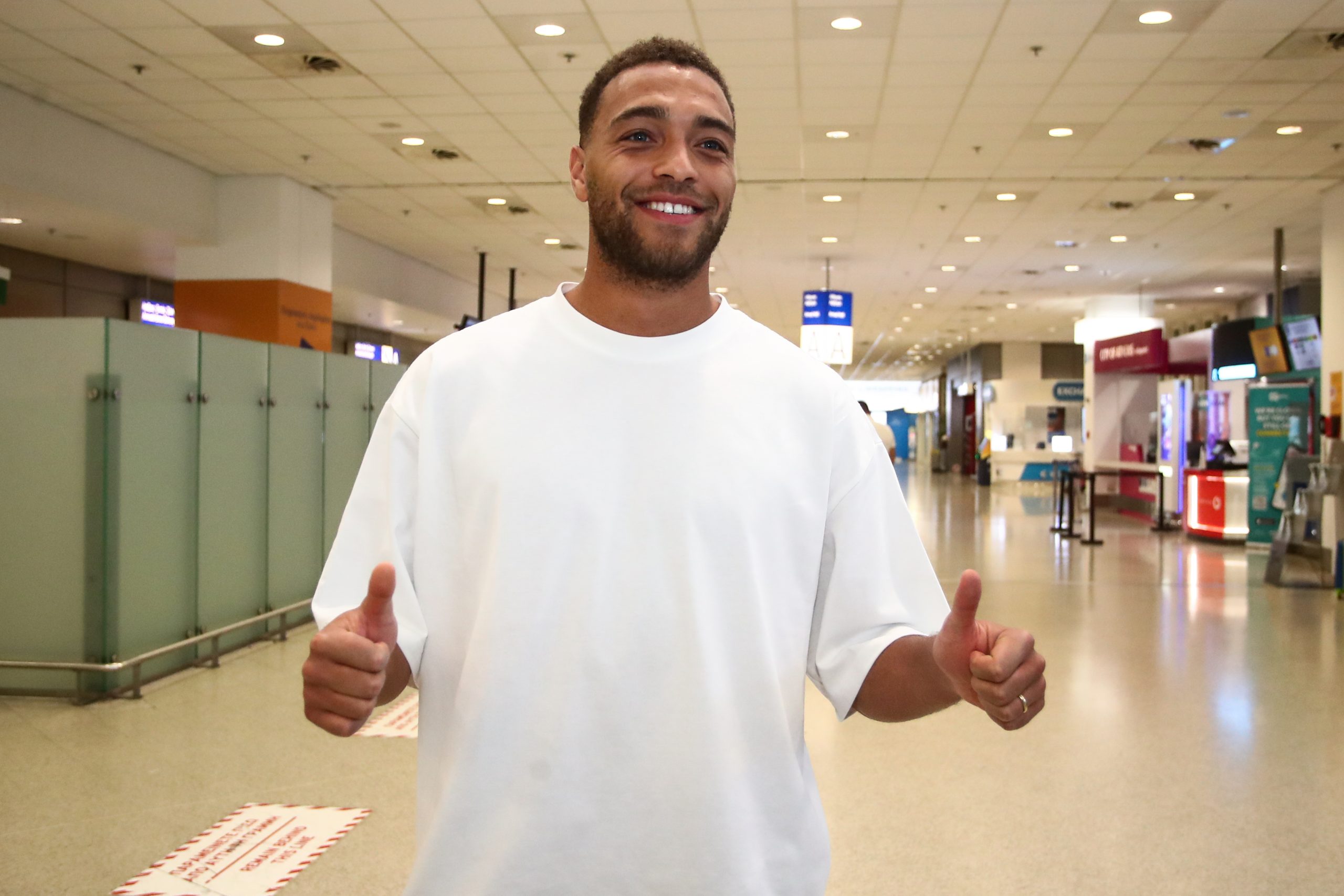 Ντέσερς: Να σκοράρω πολλά γκολ, να κερδίσουμε τρόπαια