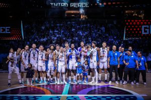 EuroBasket: Οι ξέφρενοι πανυρισμοί της Εθνικής για το Χάλκινο στα αποδυτήρια – Η συγκινητική ανάρτηση Αντετοκούνμπο (video)