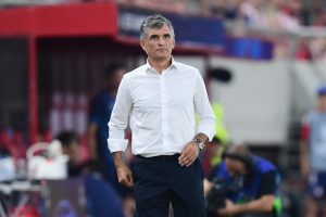 Μεντιλίμπαρ: «Έκαναν αυτά που έπρεπε να κάνουν ακόμα και με δέκα παίκτες»