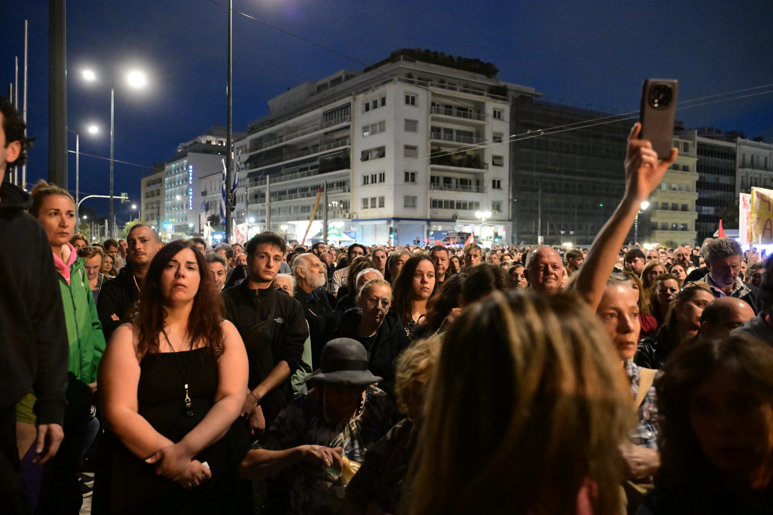 «Όχι στο 13ωρο και τις αντεργατικές ρυθμίσεις»: Κάλεσμα σε 24ωρη απεργία από το ΕΚΑ