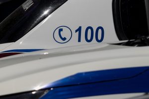 Λαμία: Άγριος καυγάς ανηλίκων στο κέντρο της πόλης – Στο νοσοκομείο μητέρα που πήγε να τις χωρίσει