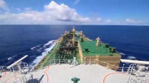 Δεξαμενόπλοιο στη θάλασσα