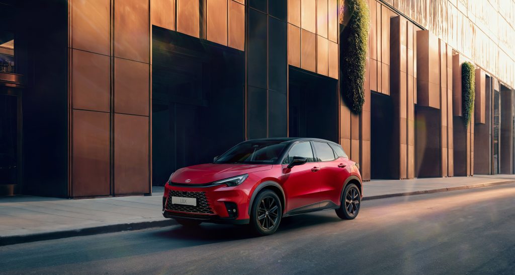 Το Lexus LBX με περισσότερες επιλογές