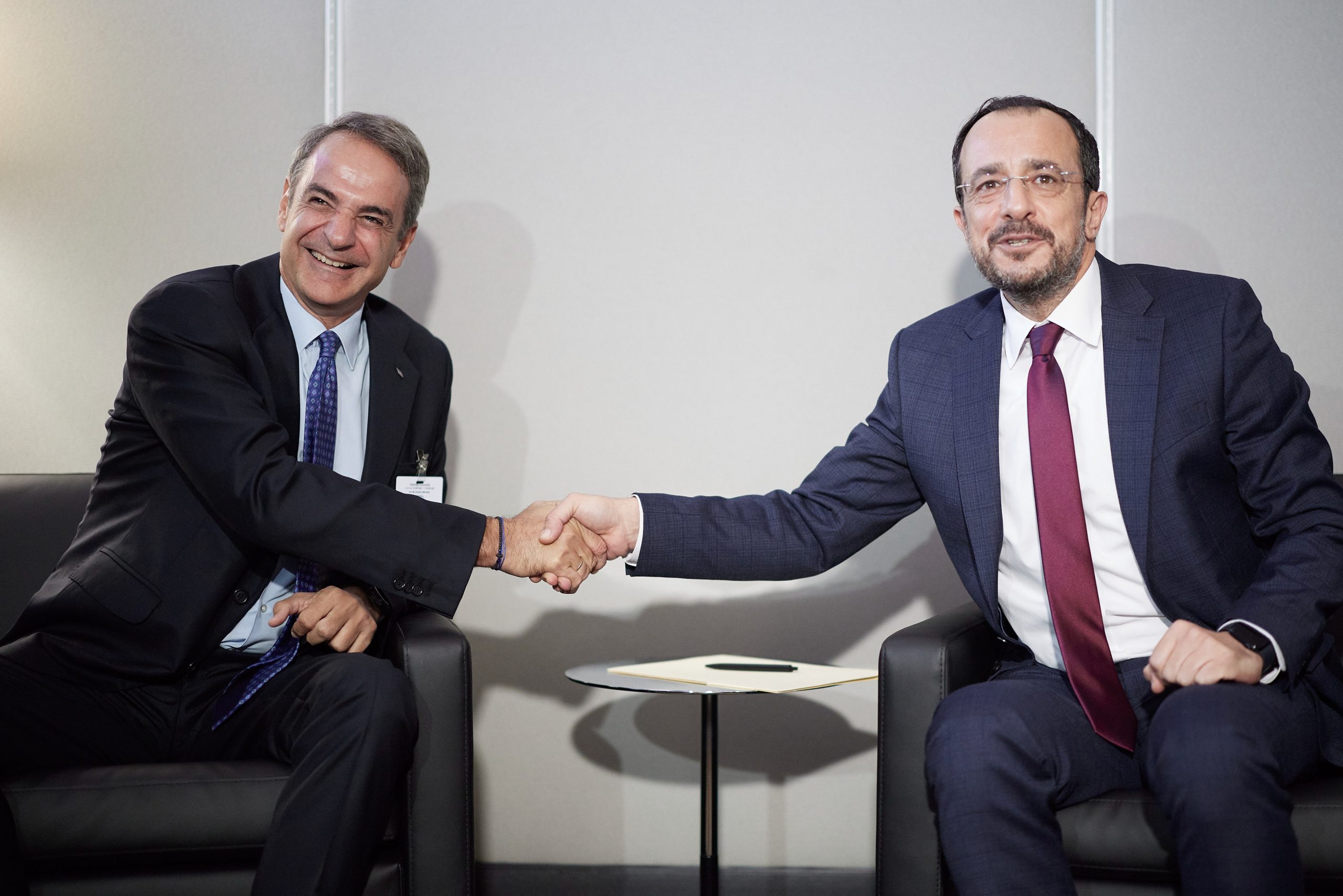 Μητσοτάκης – Χριστοδουλίδης: Κοινό μέτωπο για το Κυπριακό