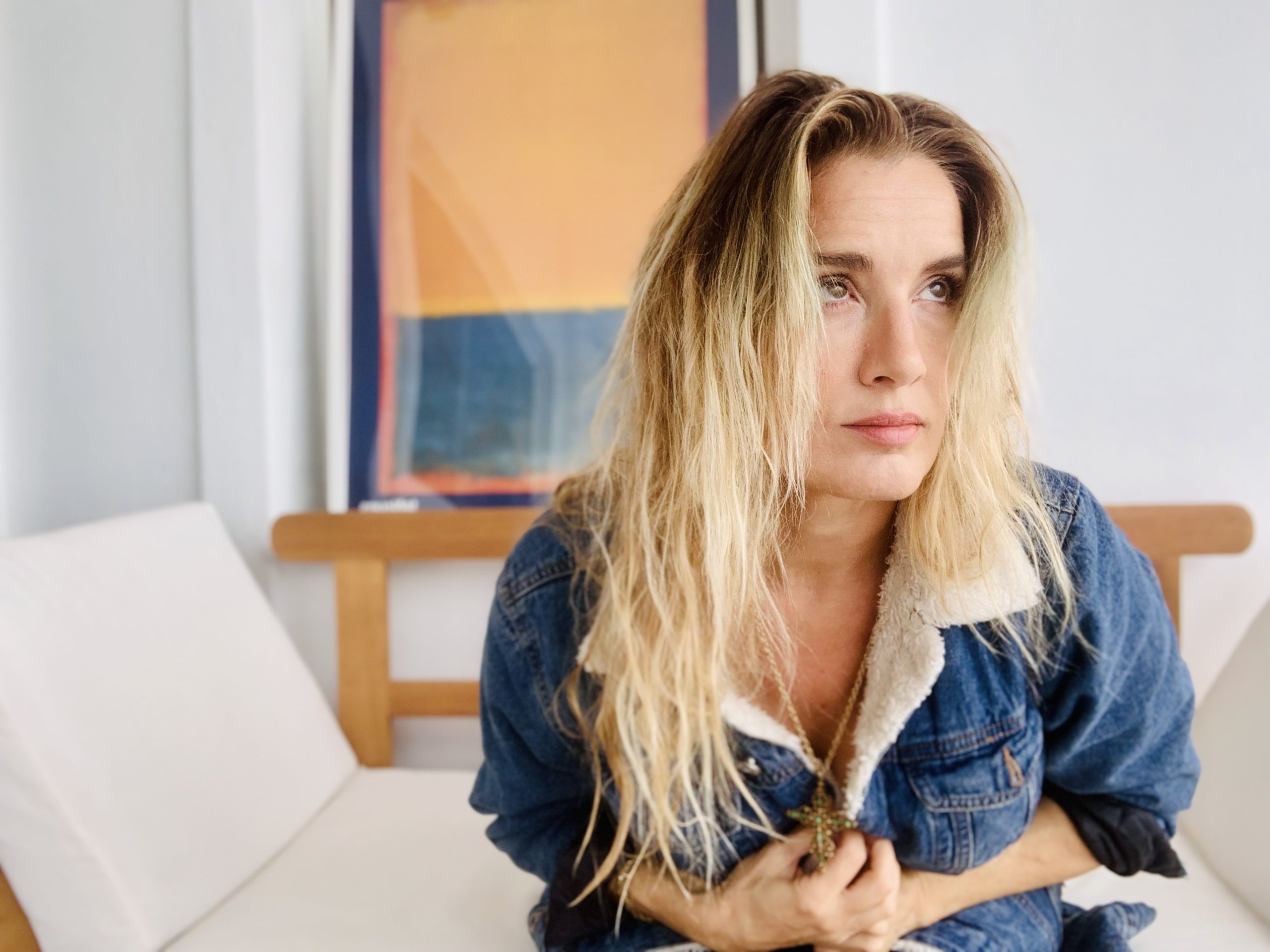 Ανάμεσα σε τρεις κόσμους: Η διεθνής πορεία της Περού Καβαλιέρι και η αγάπη της για την Ελλάδα 