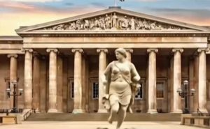 Μοναχή για αιώνες, τώρα ελεύθερη: Η ψηφιακή απόδραση μιας Καρυάτιδας από το Βρετανικό Μουσείο (video)